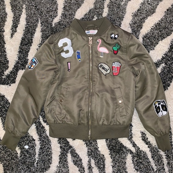 Girl’s bomber jacket with patches. - Picture 1 of 1